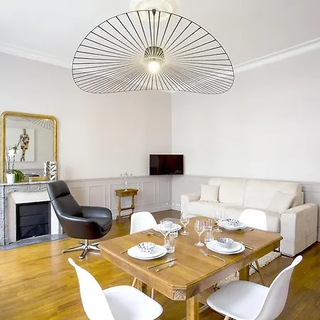 Appartement Habitat Parisien - 1br-1ba - Galeries Lafayette